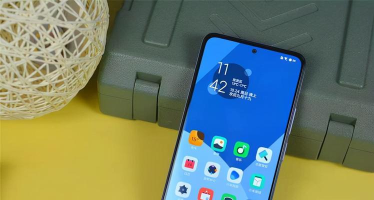 RedmiNote11Pro首发评测（一部全面升级的旗舰手机，让你爱不释手）